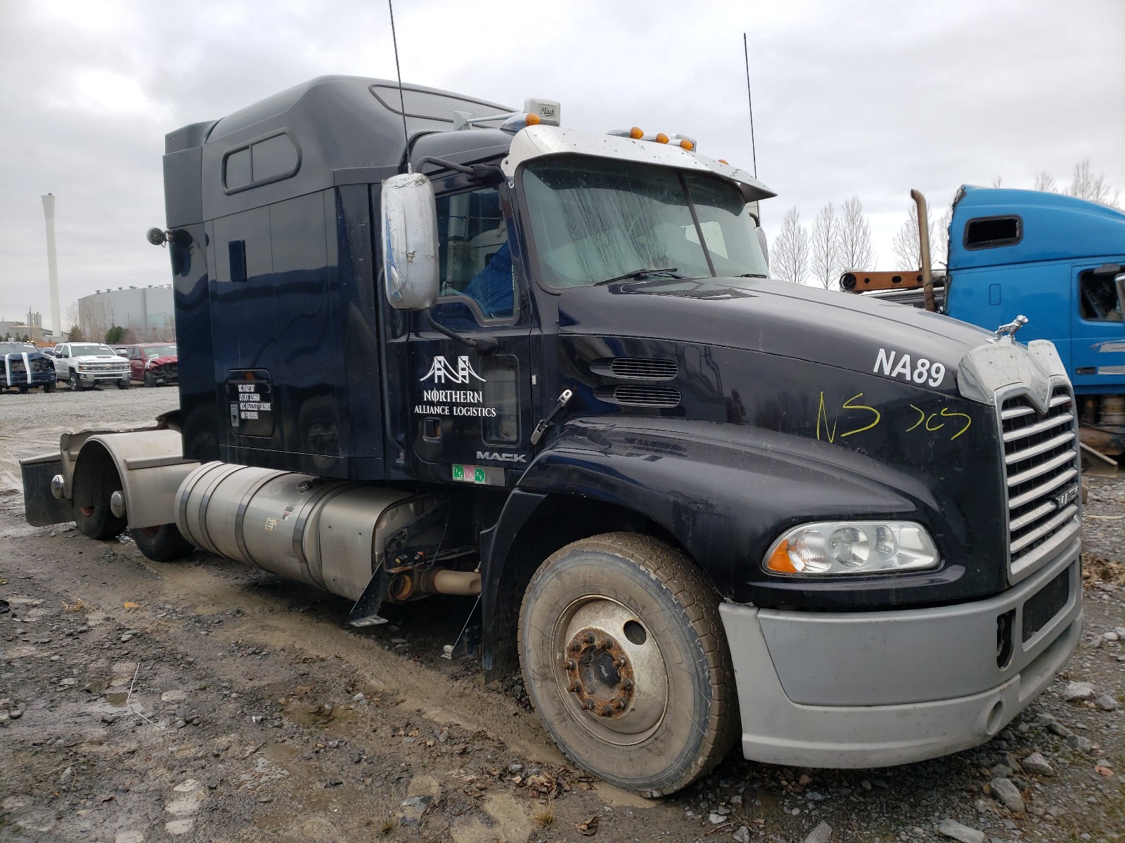 2015 Mack 600 cxu600