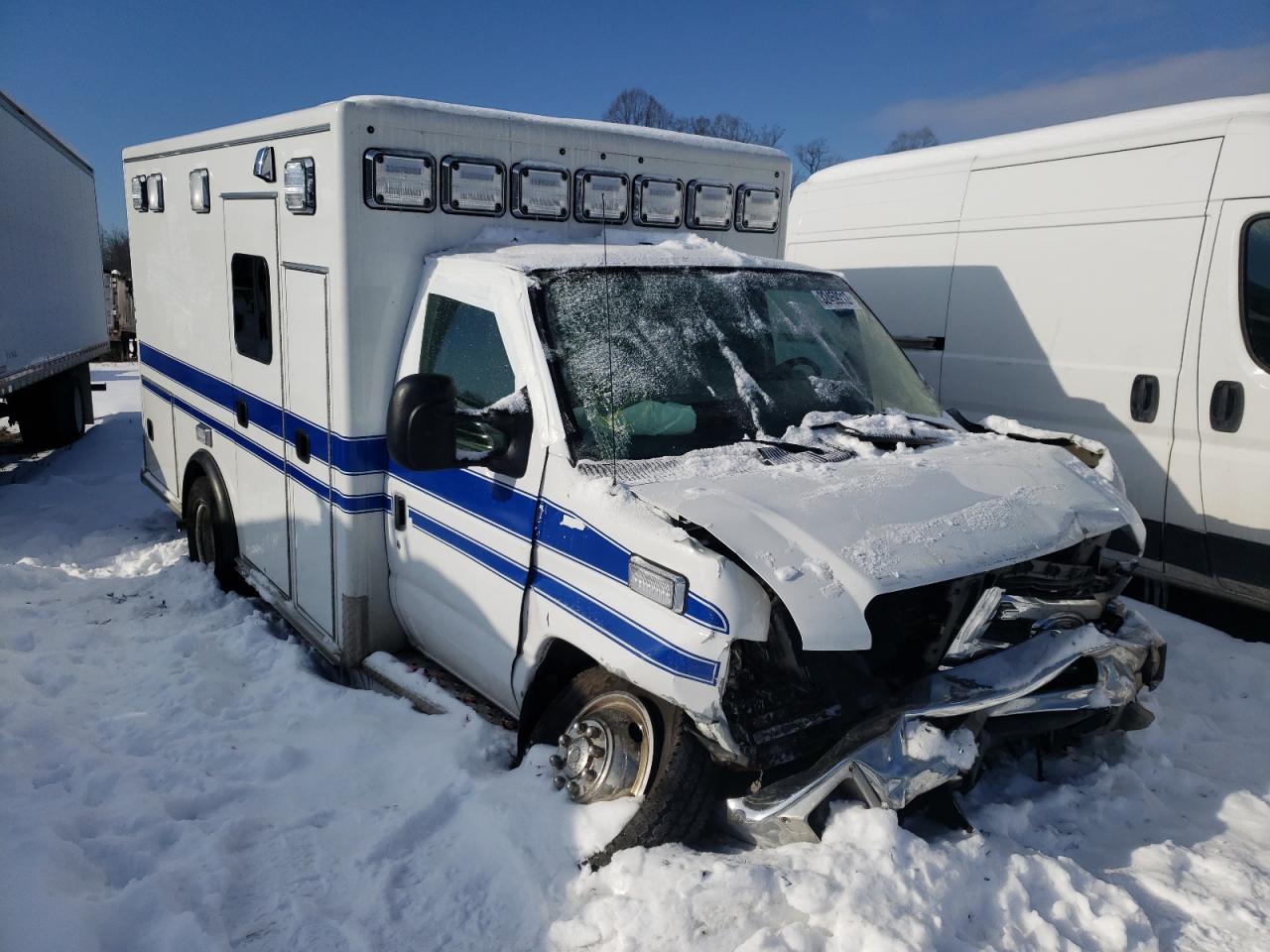 2018 Ford Econoline E350