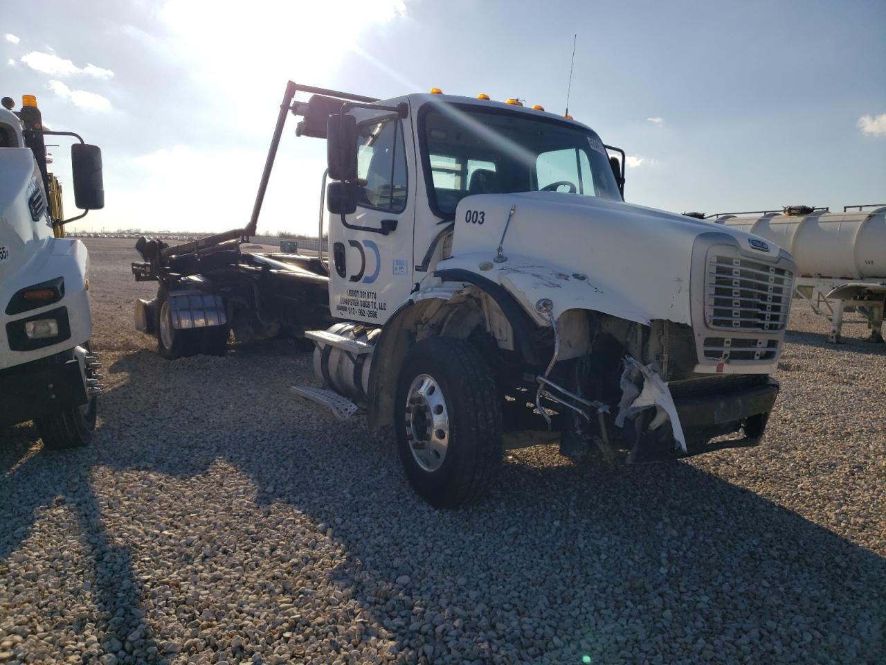 2008 Freightliner M2 112 med