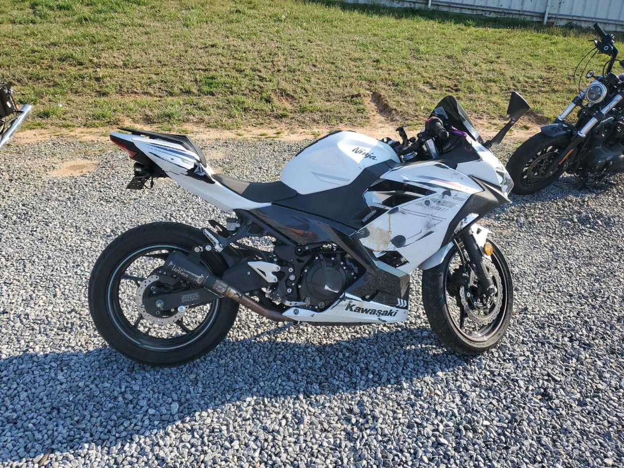 2023 Kawasaki Ex400