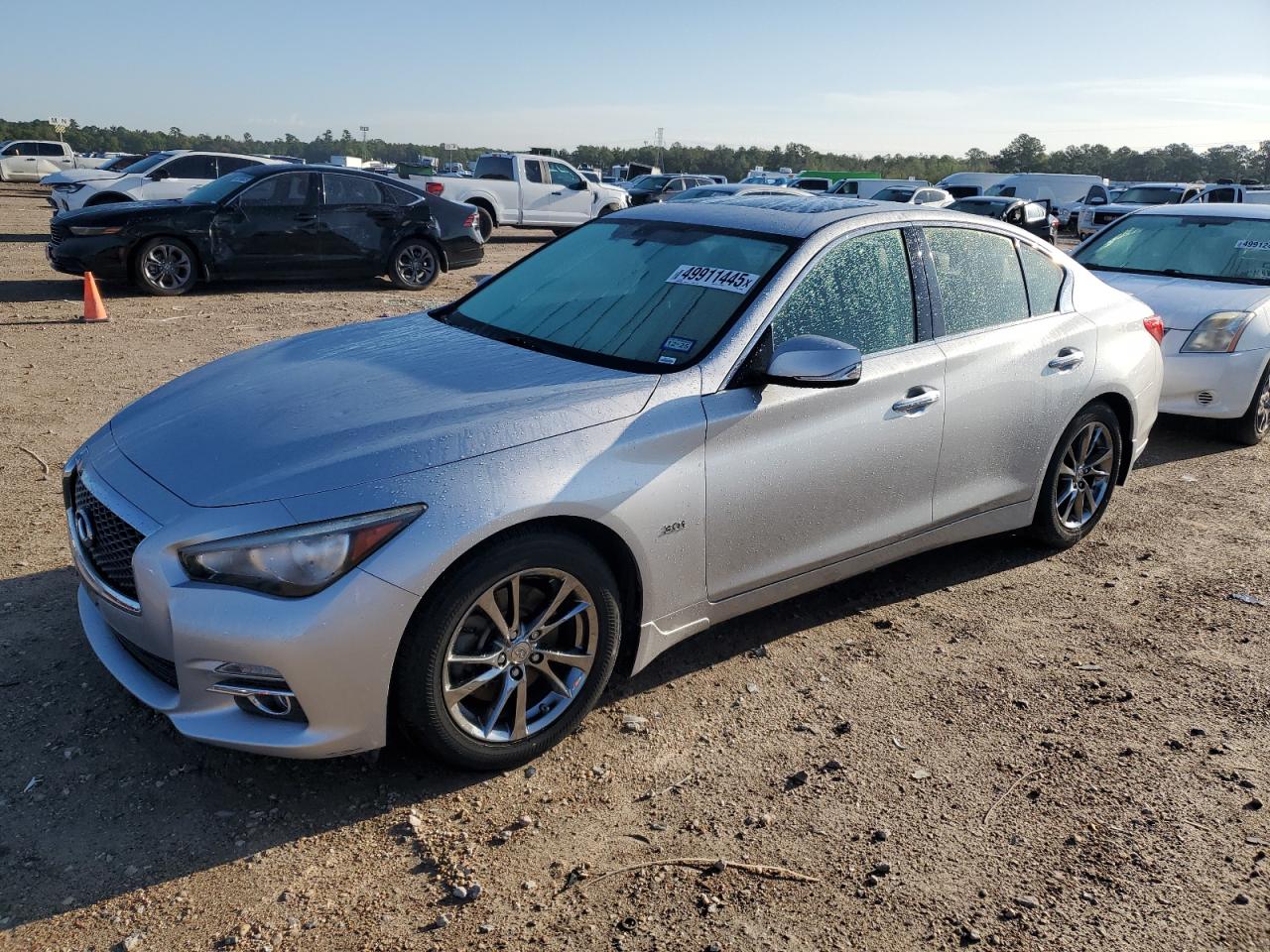 2017 Infiniti Q50 premiu