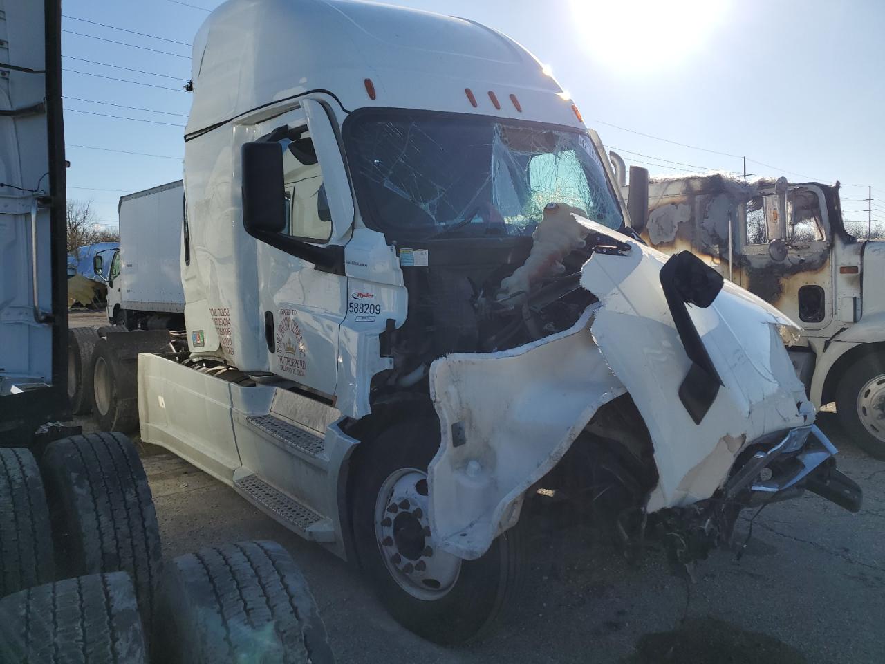 2022 Freightliner Cascadia 1