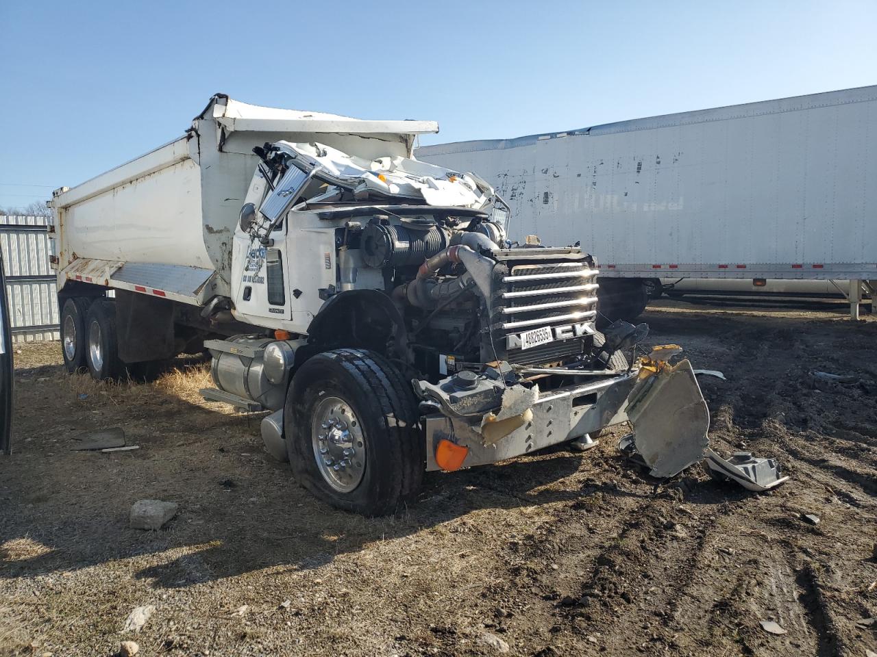2006 Mack 700 cv700
