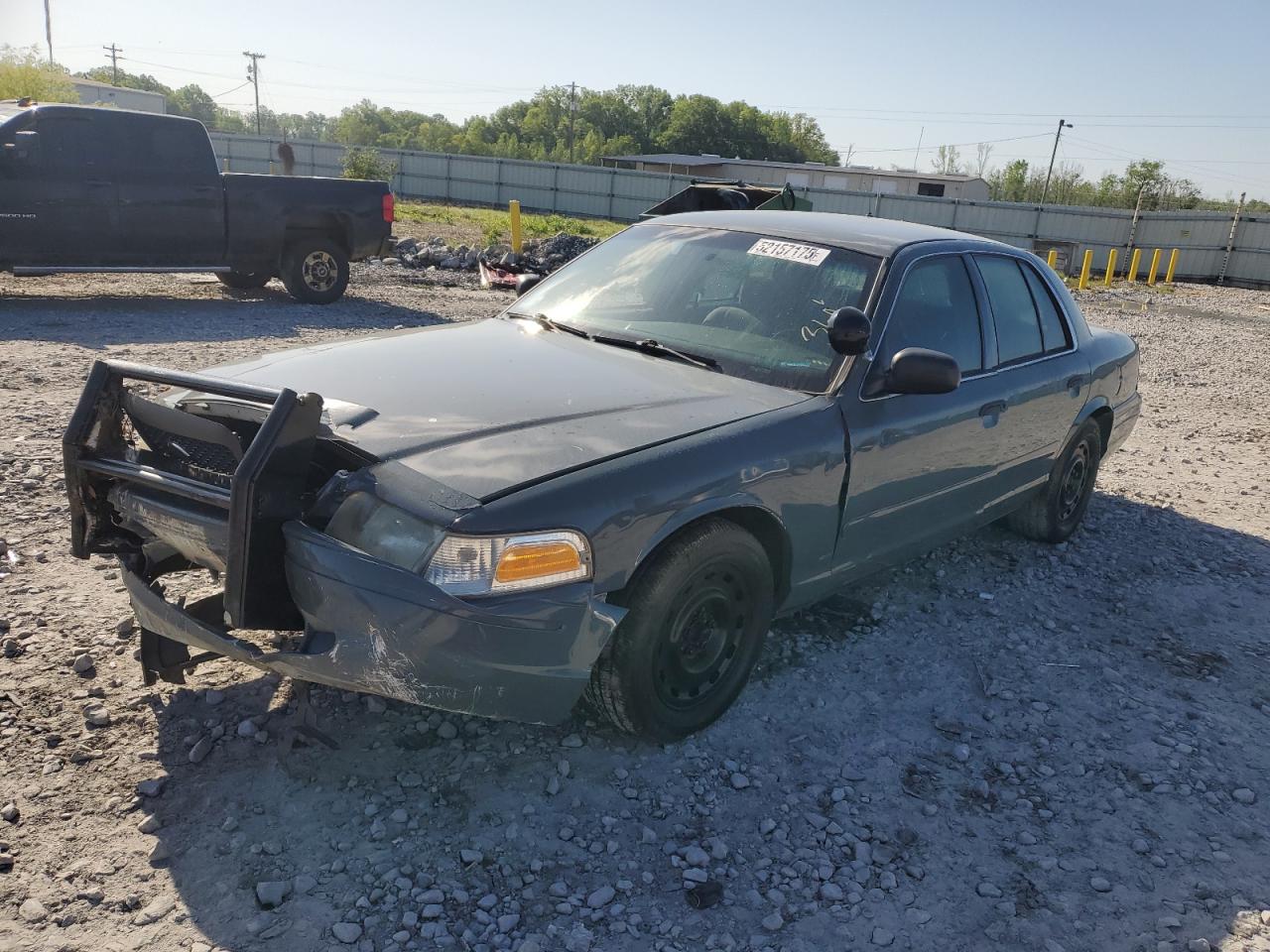 2004 Ford Crown vict