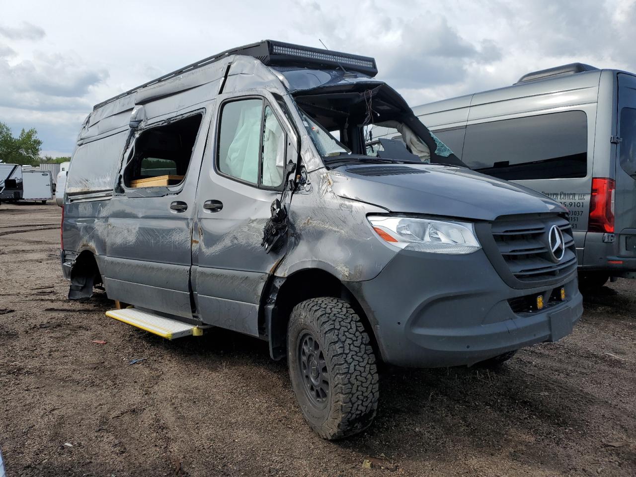 2022 Mercedes-benz Sprinter 2