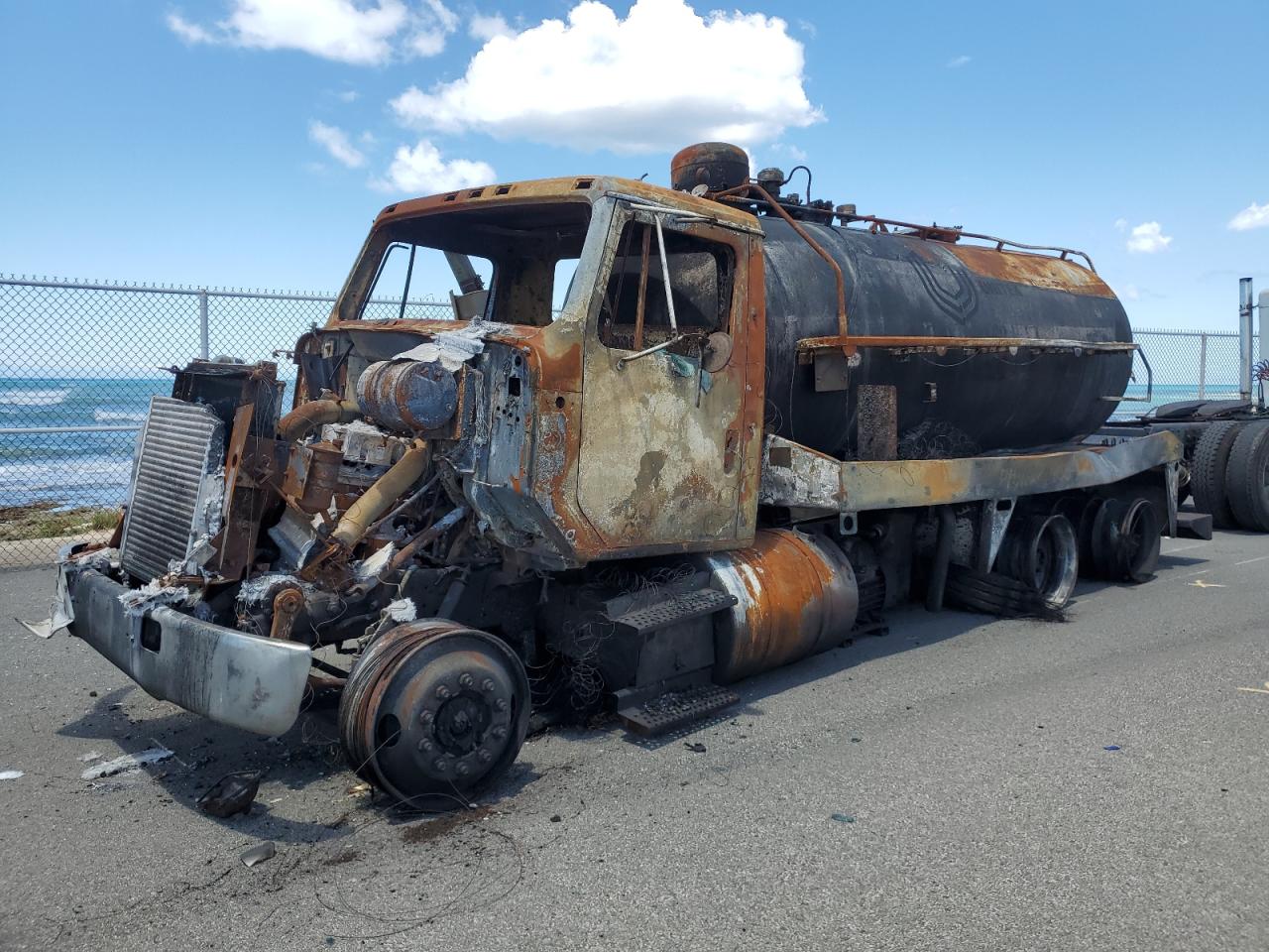 1993 International 8000 8100