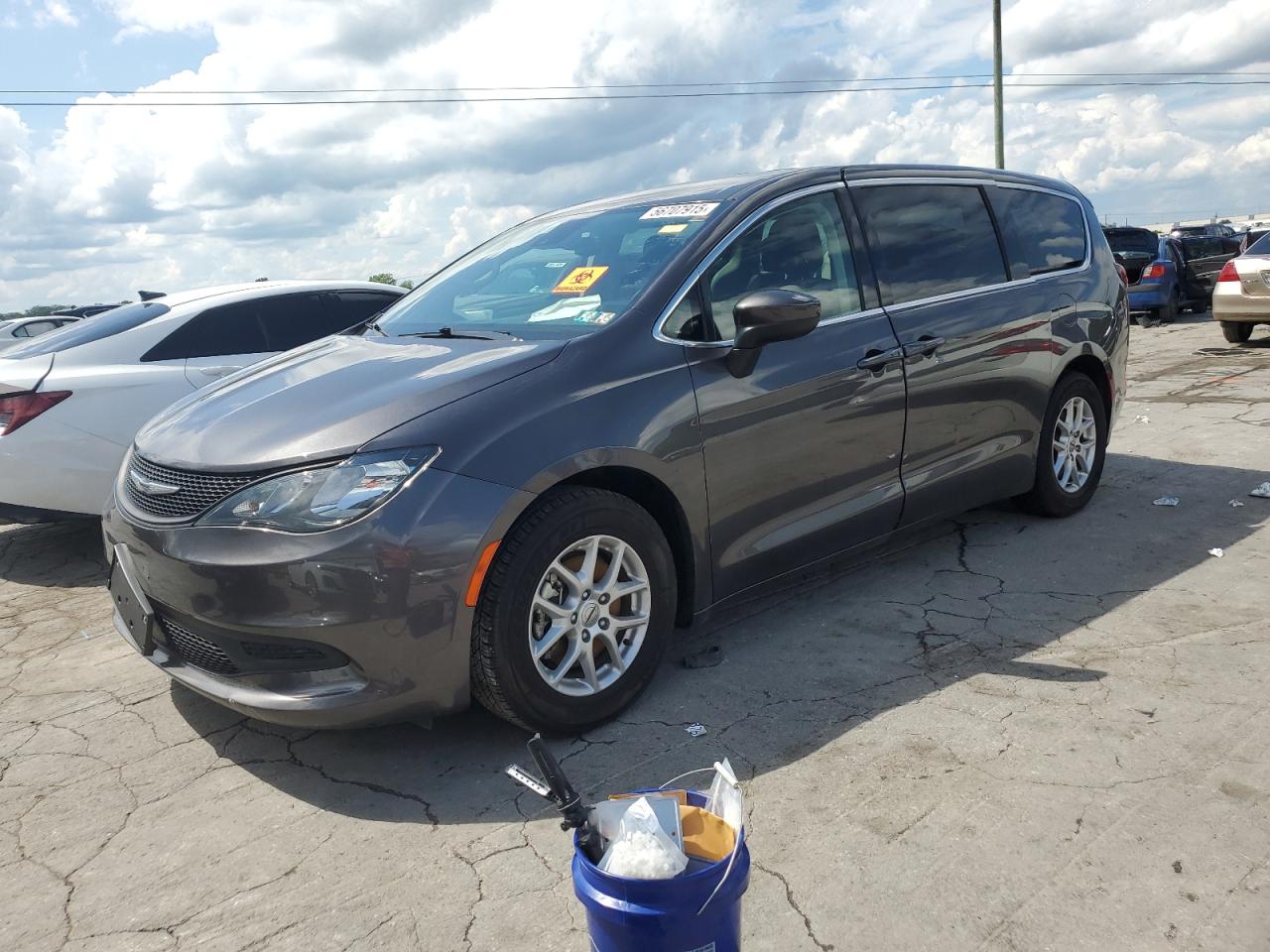 2023 Chrysler Voyager lx LX