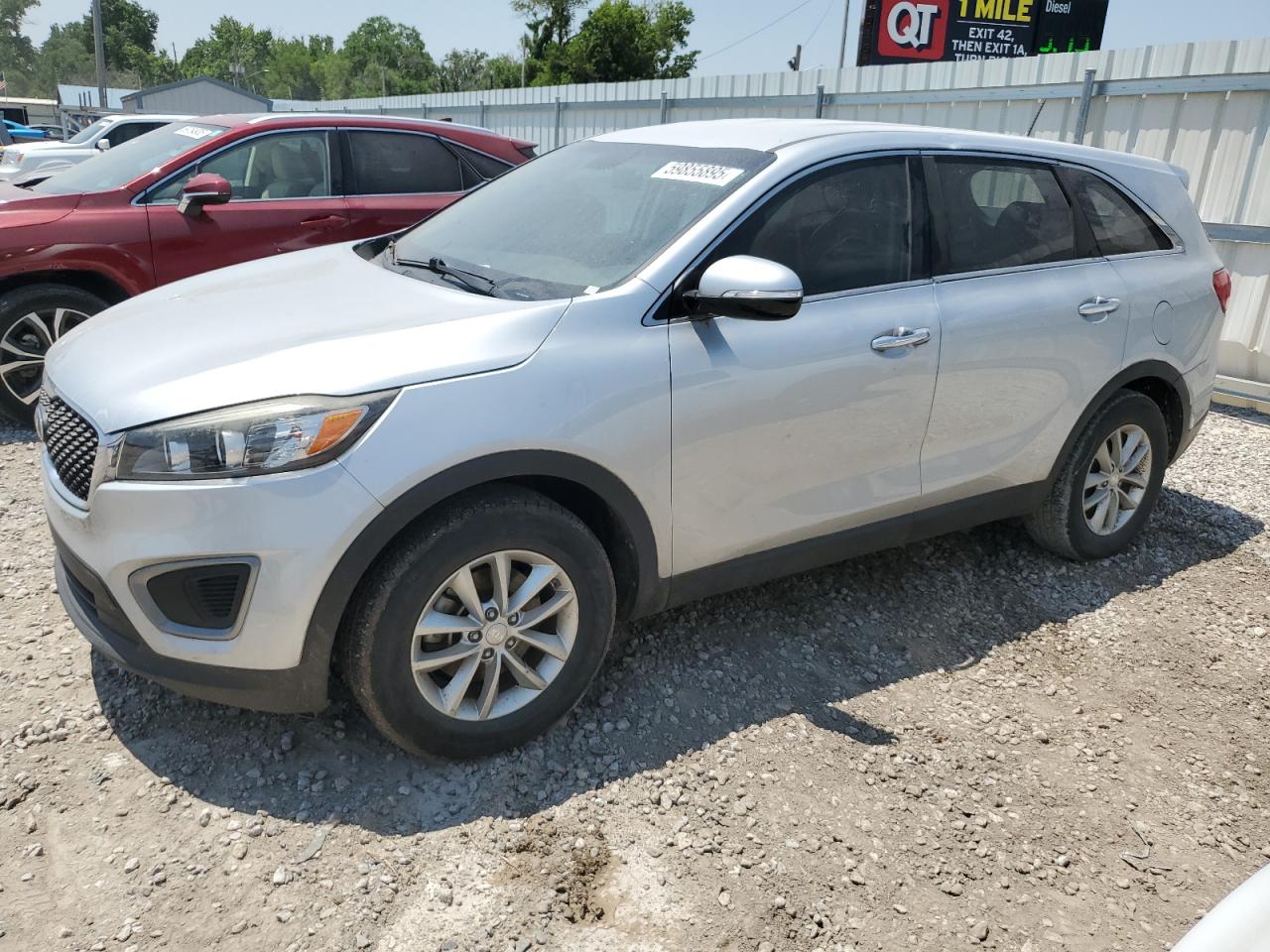 2016 Kia Sorento lx