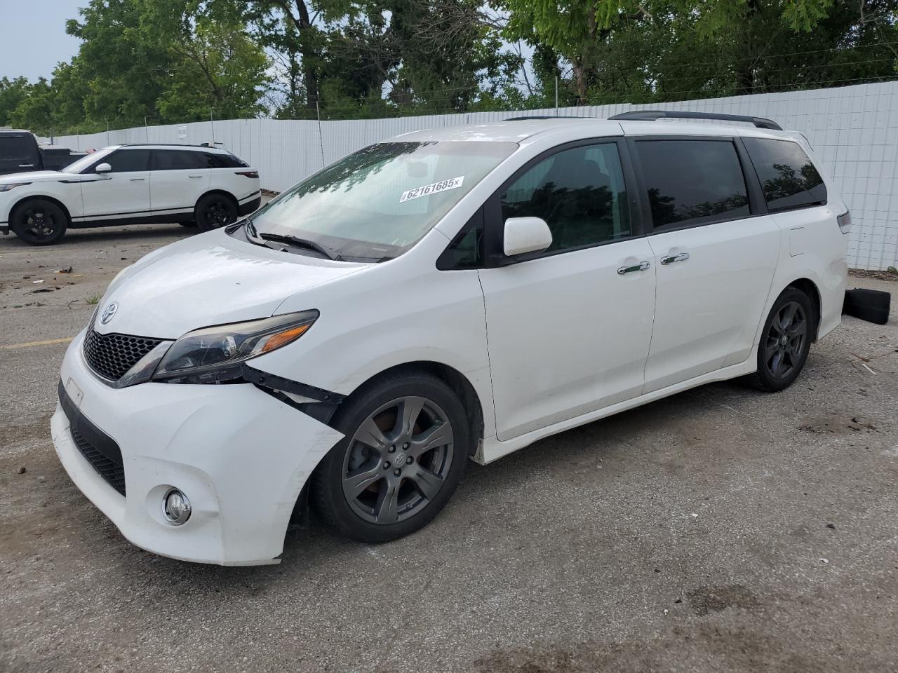 2017 Toyota Sienna se