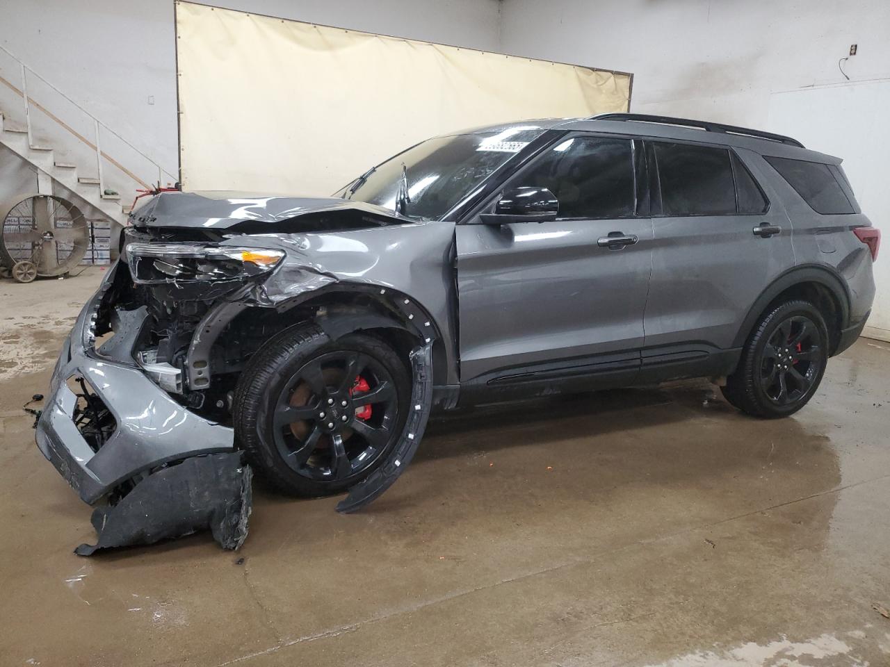 2023 Ford Explorer s