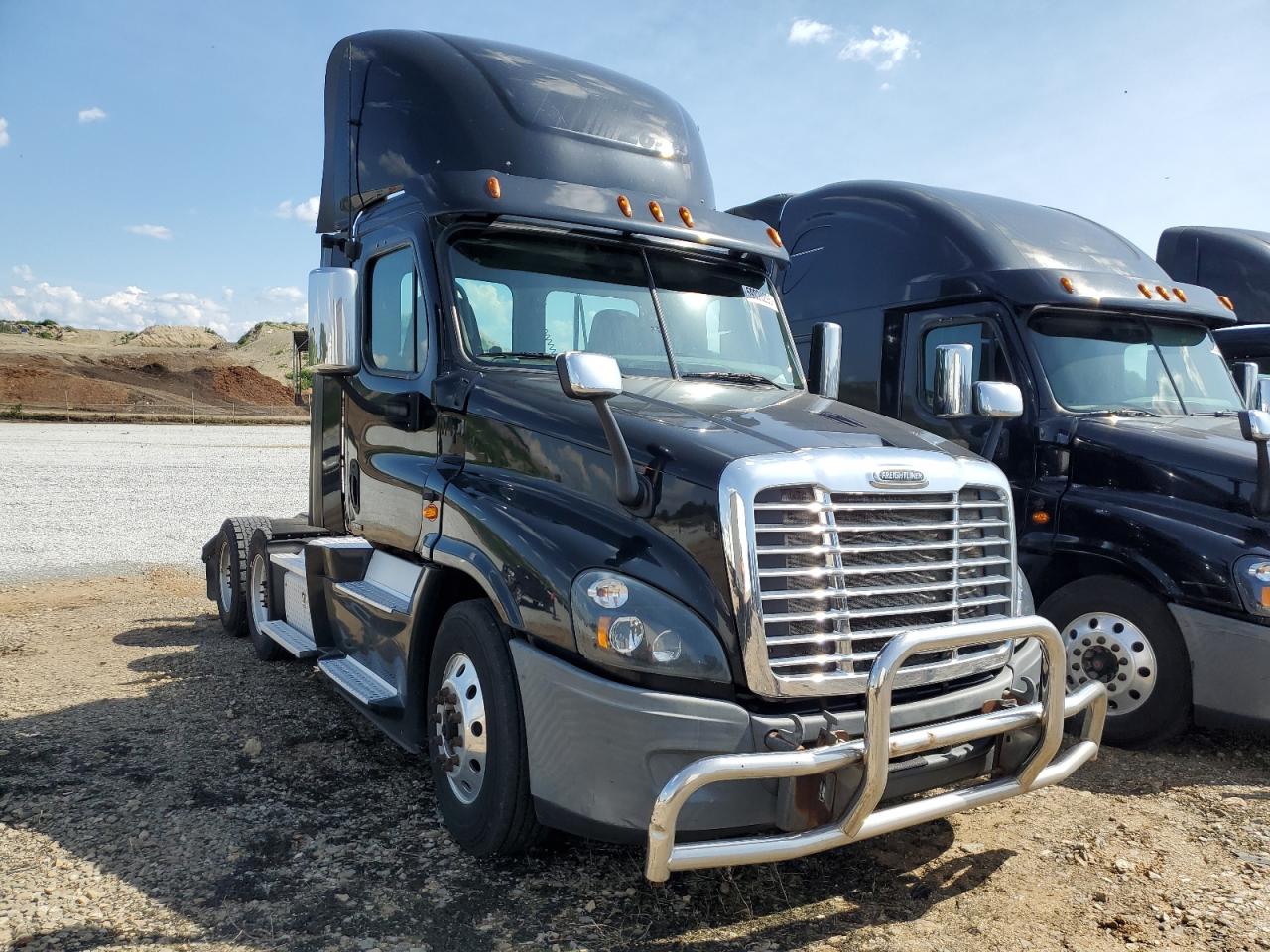 2017 Freightliner Cascadia 1