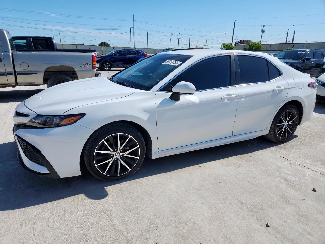 2021 Toyota Camry se