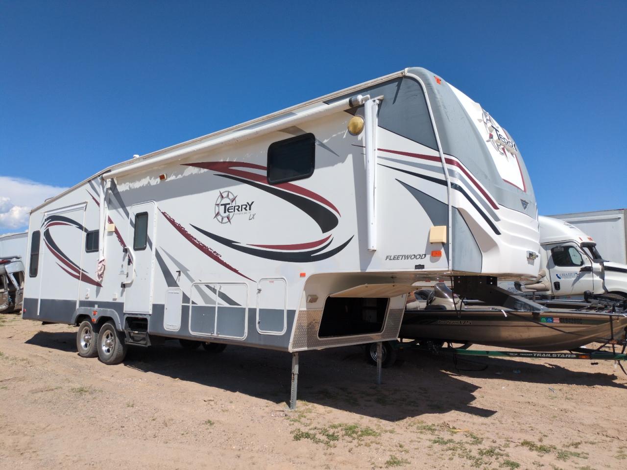Fleetwood Terry lx 325rlts