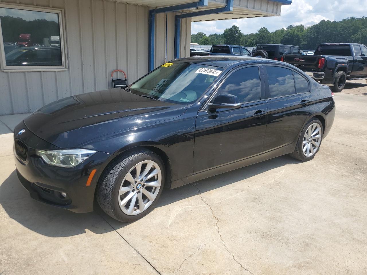 2018 BMW 320 i