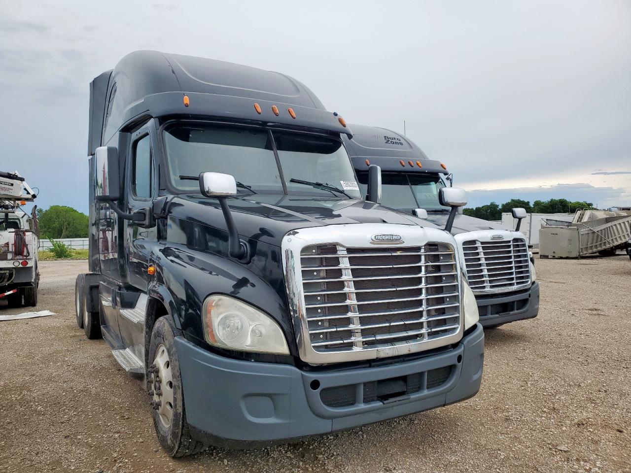 2015 Freightliner Cascadia 1