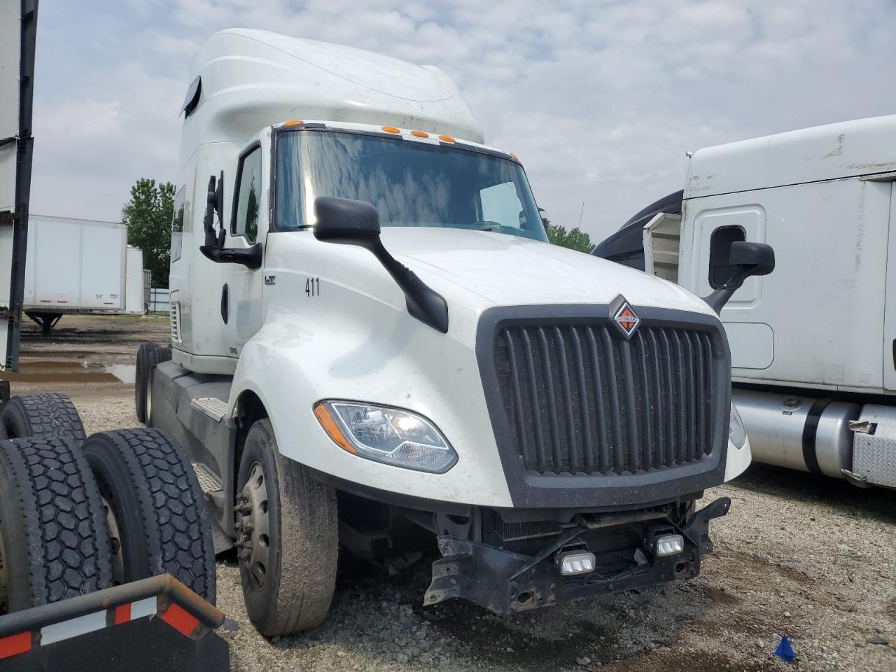 2023 International Lt625
