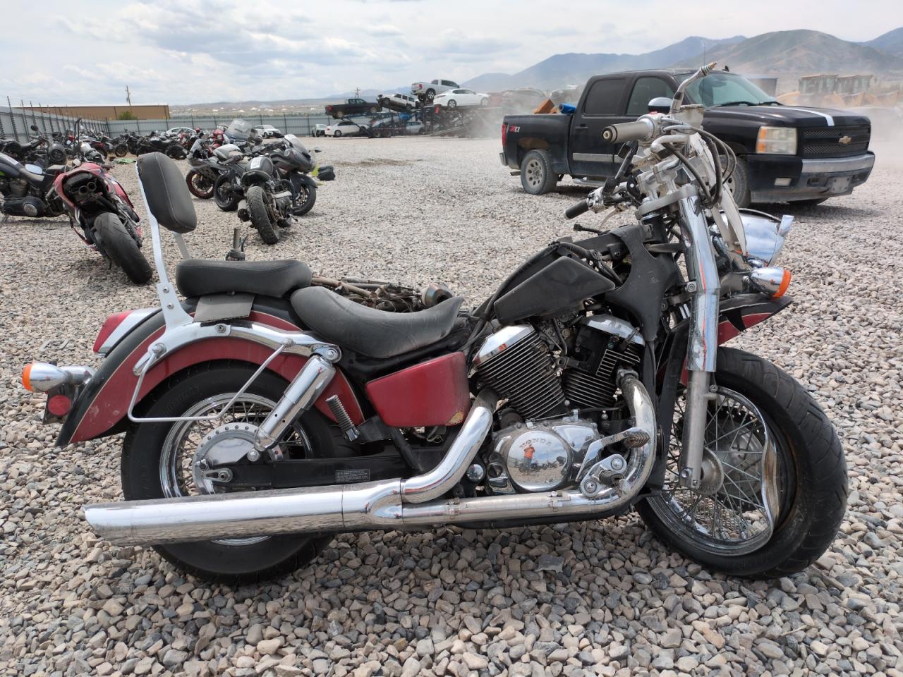 2002 Honda Vt750 cdc