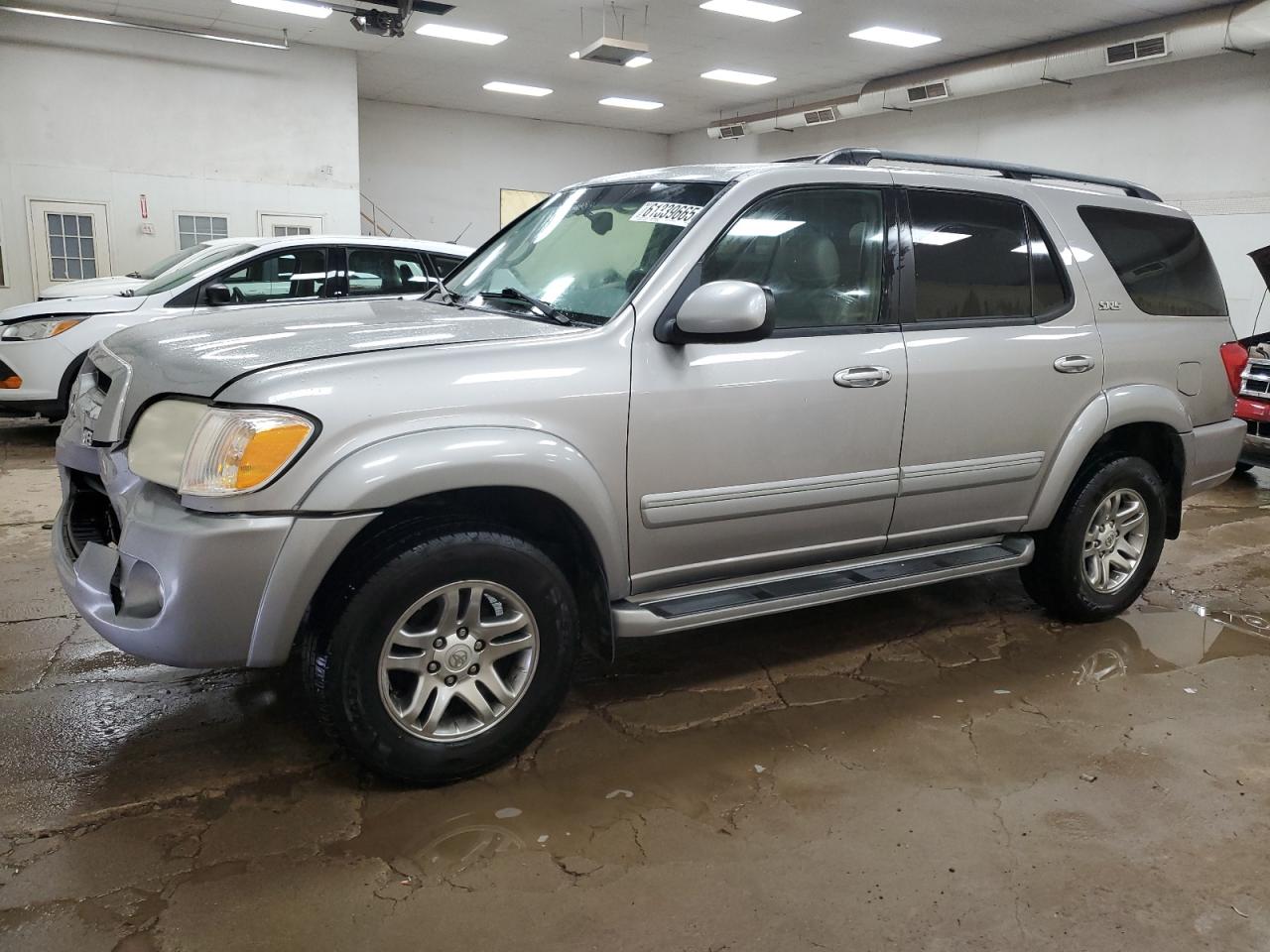 2005 Toyota Sequoia sr