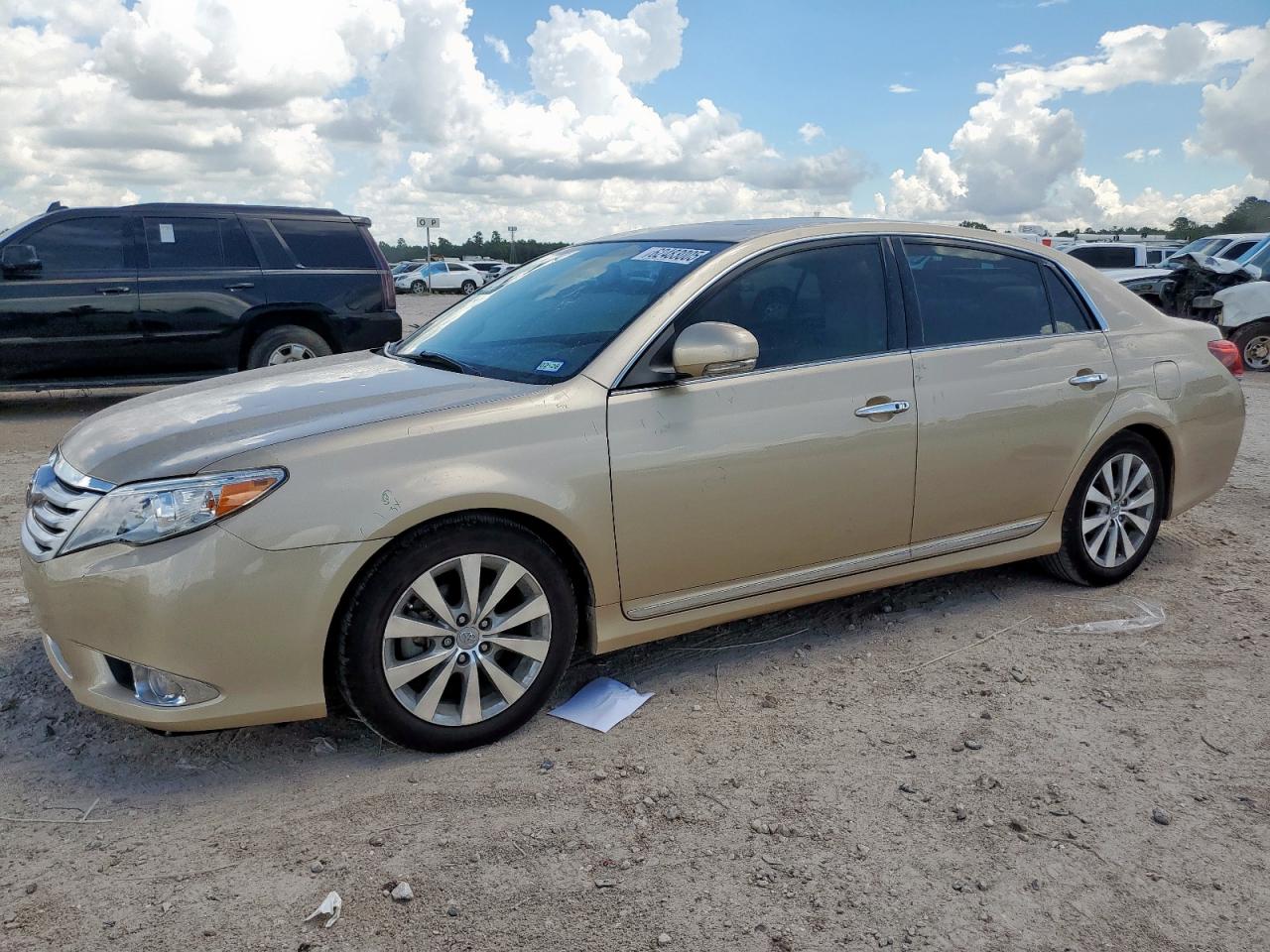 2011 Toyota Avalon bas