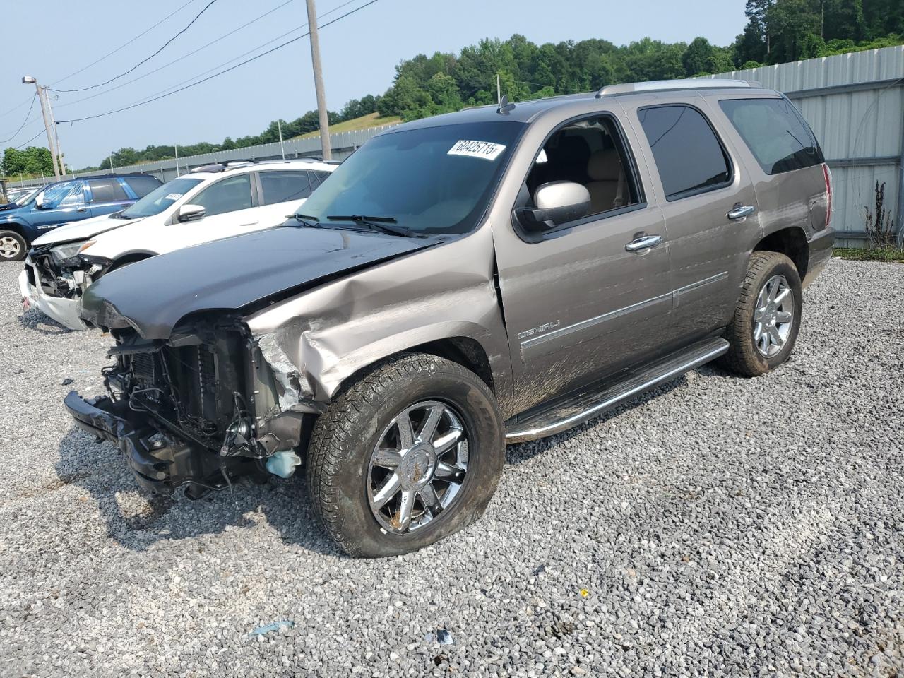2013 Gmc Yukon dena