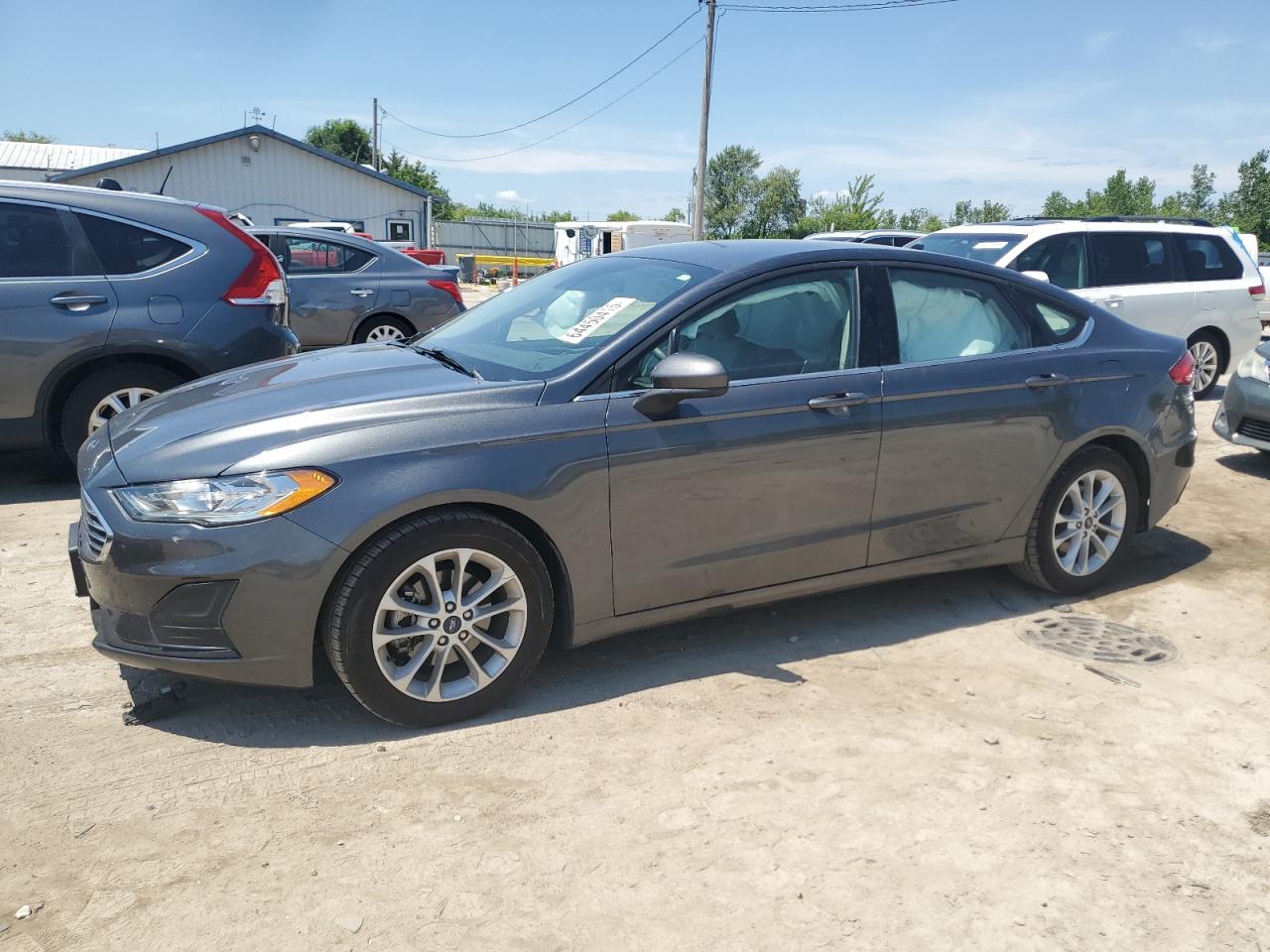 2020 Ford Fusion se