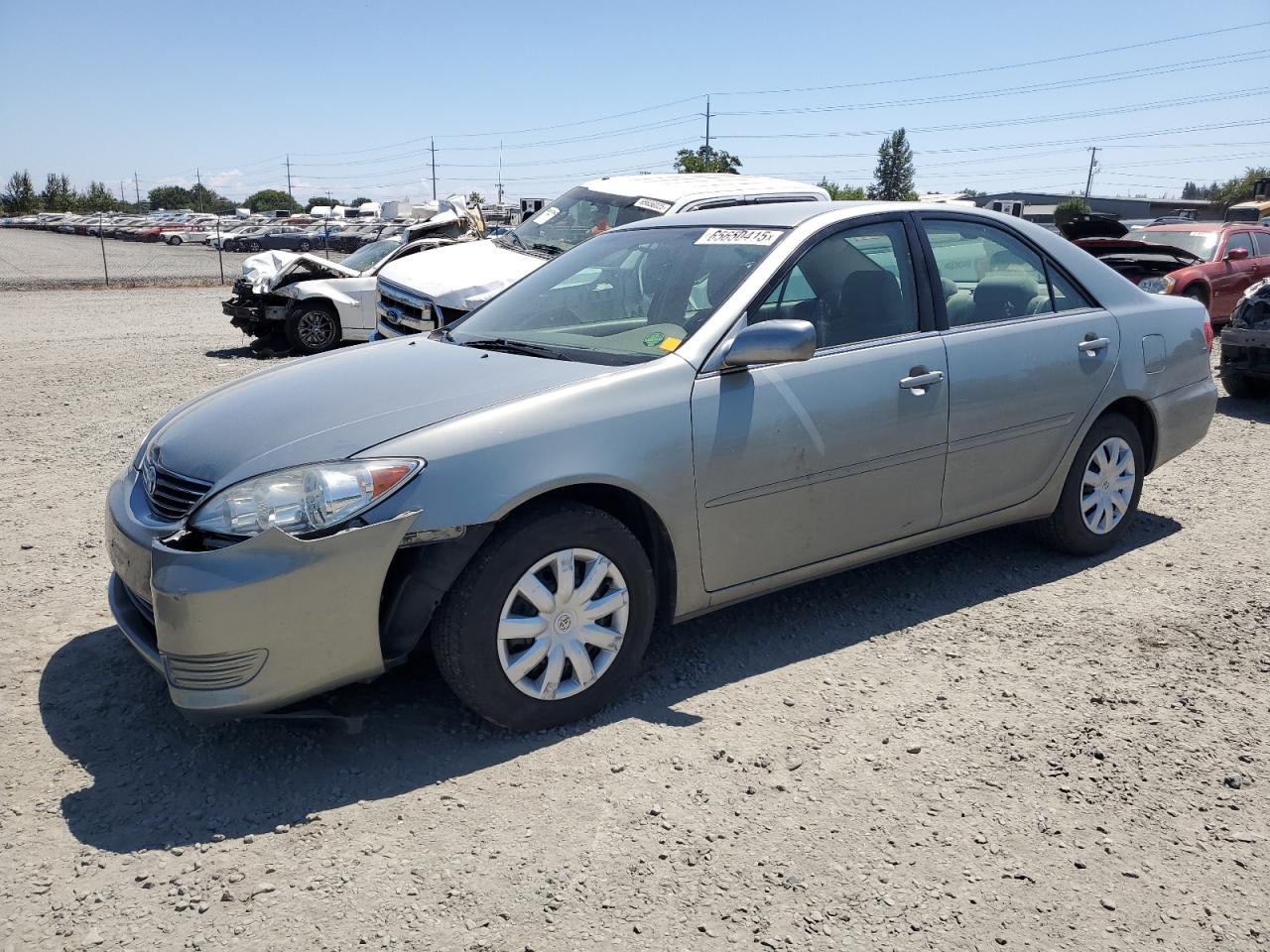 2005 Toyota Camry le