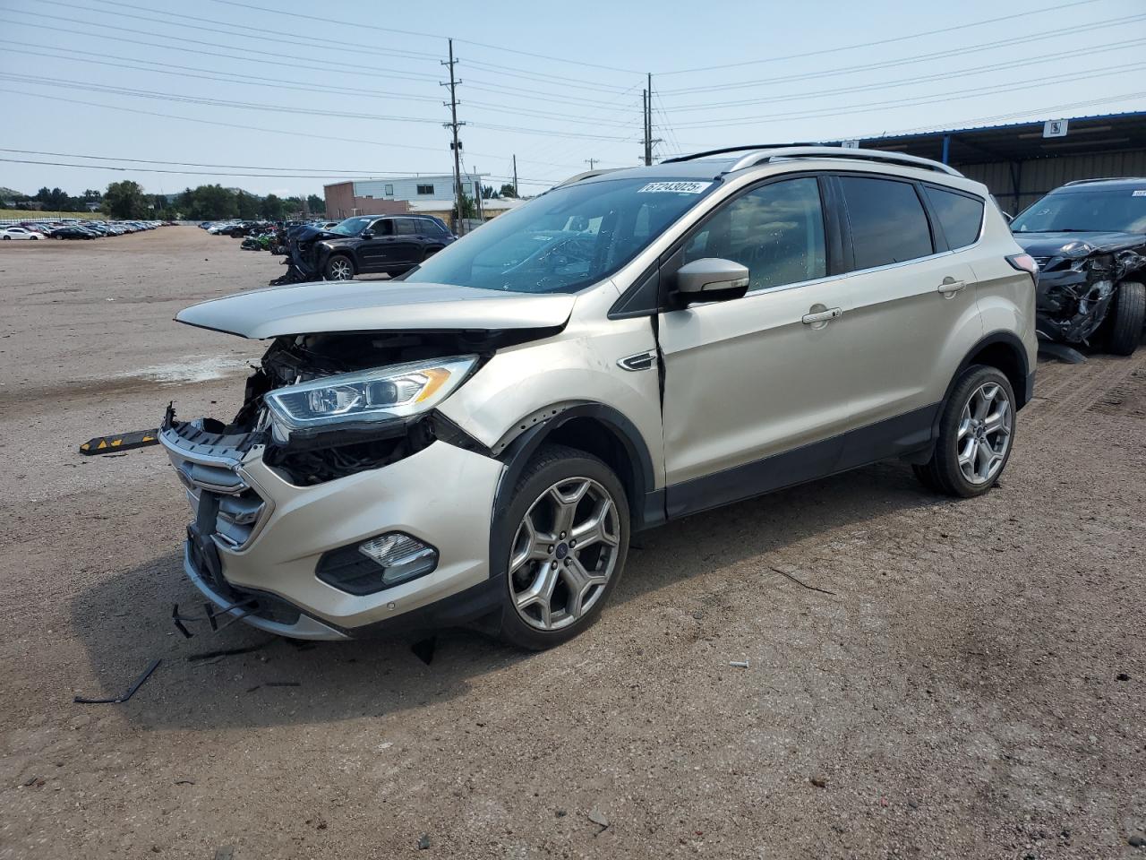 2017 Ford Escape titanium