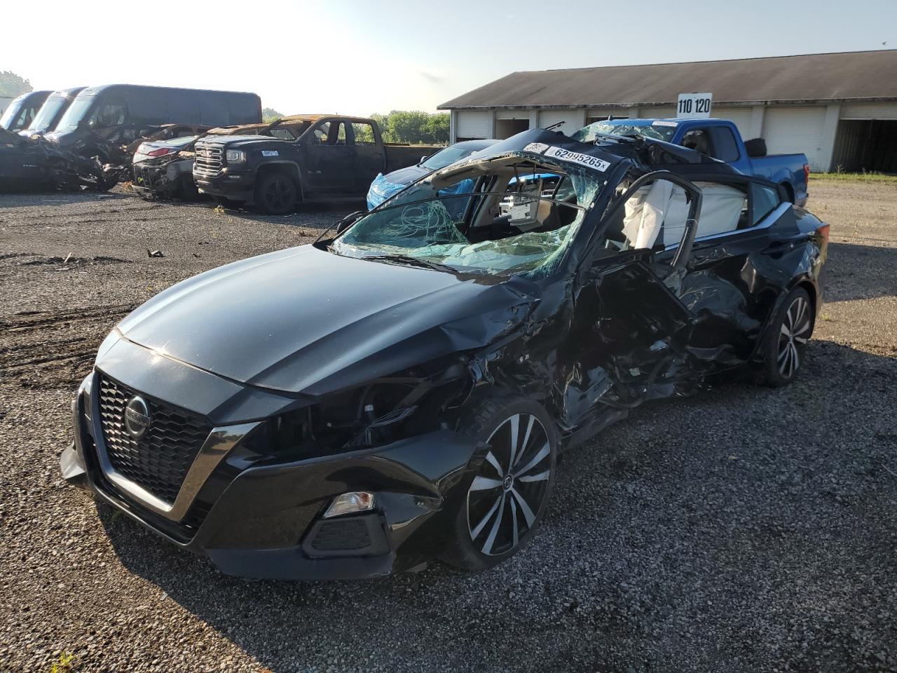 2019 Nissan Altima sr