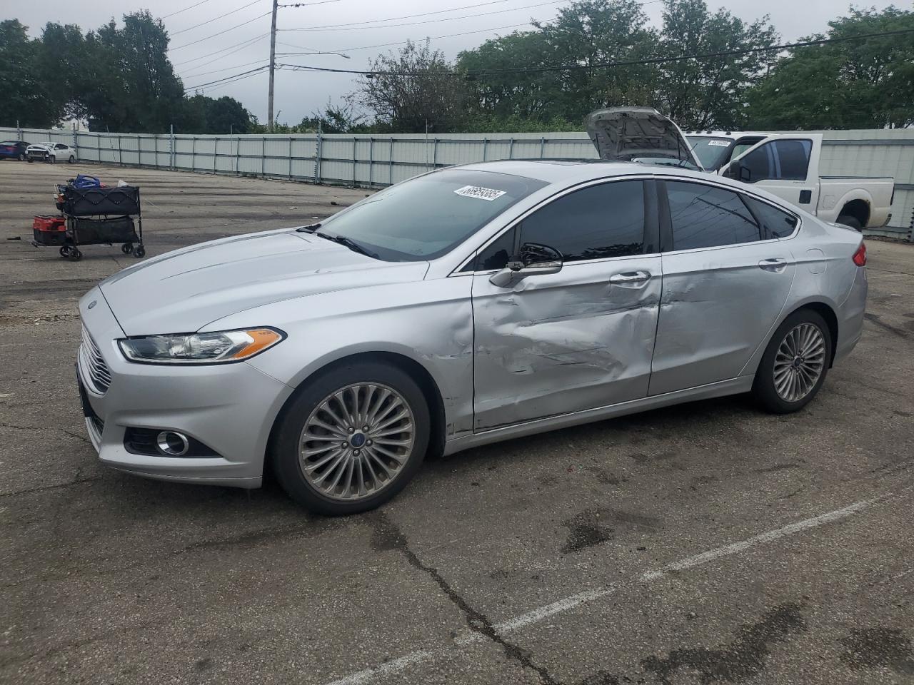 2016 Ford Fusion tit