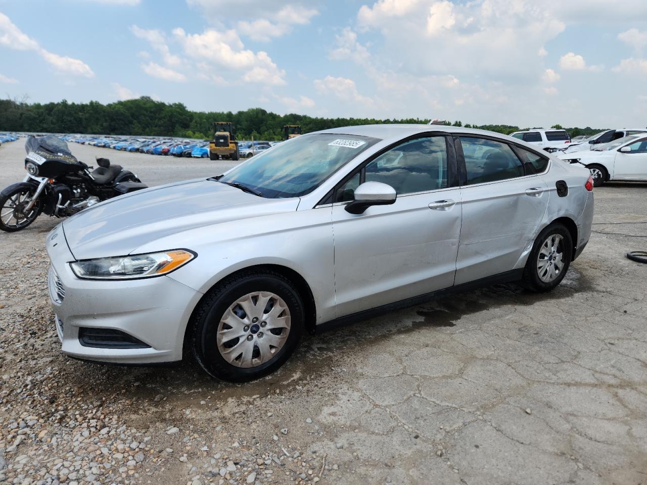 2013 Ford Fusion s
