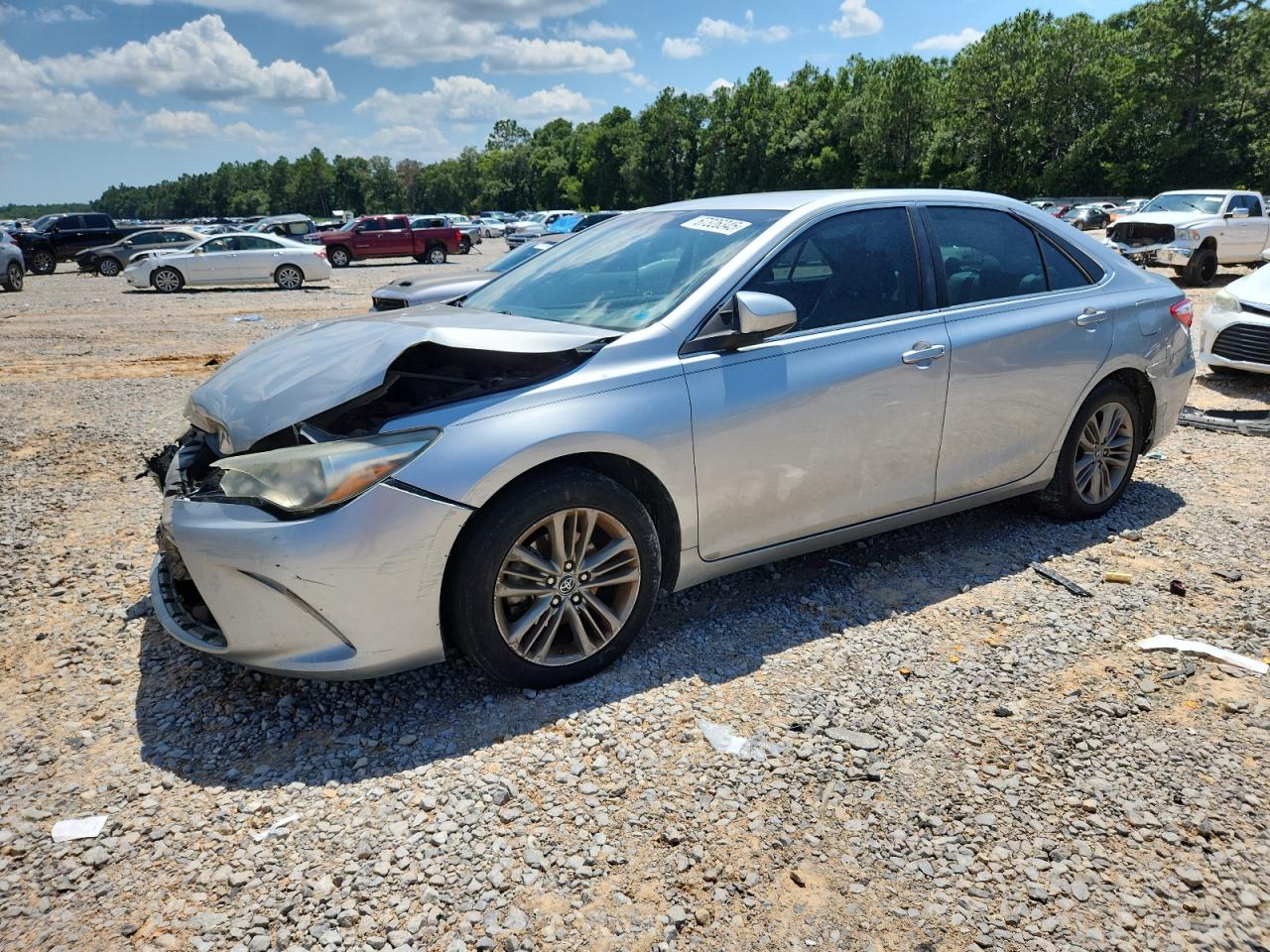 2016 Toyota Camry le