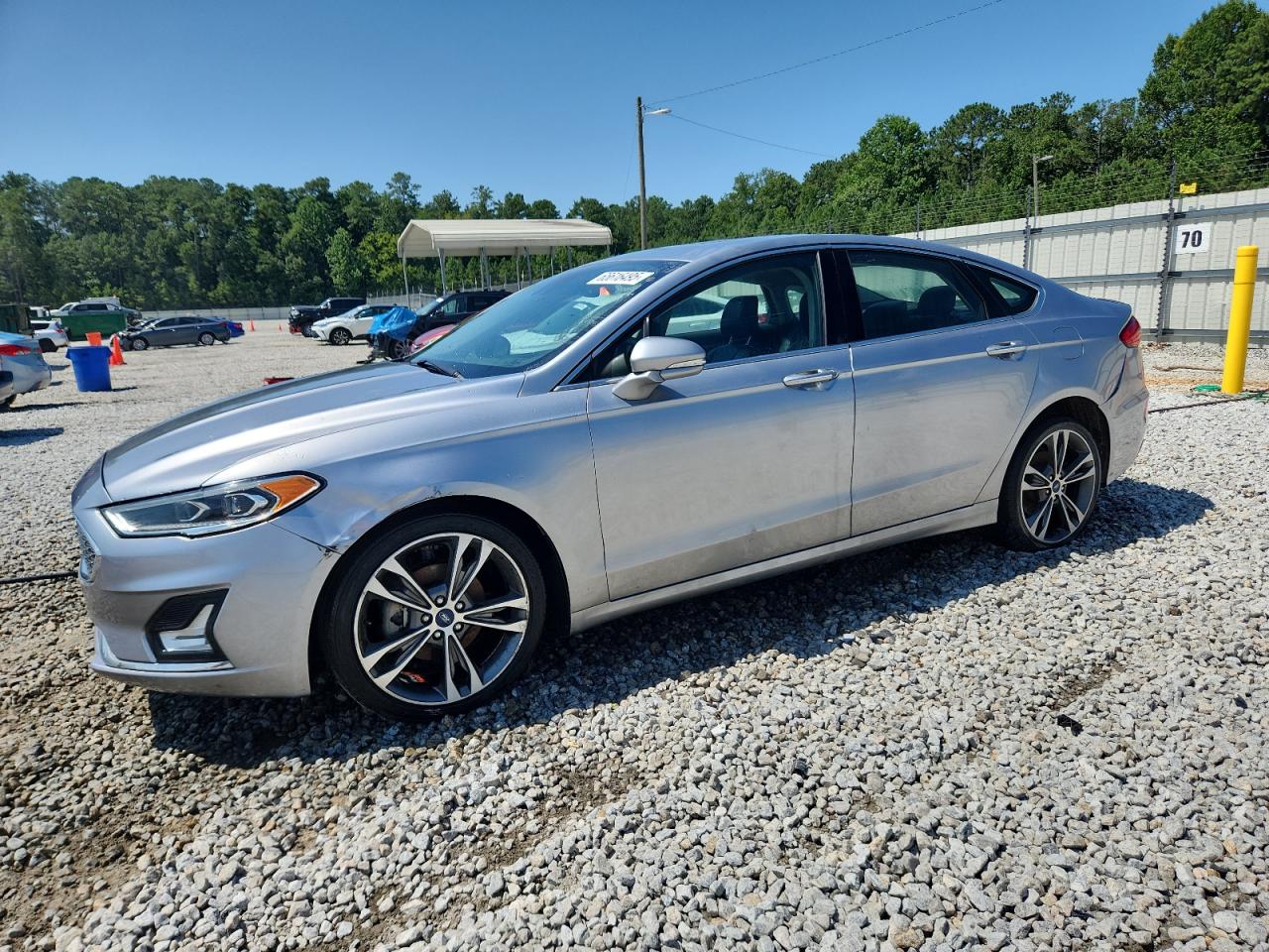 2020 Ford Fusion tit
