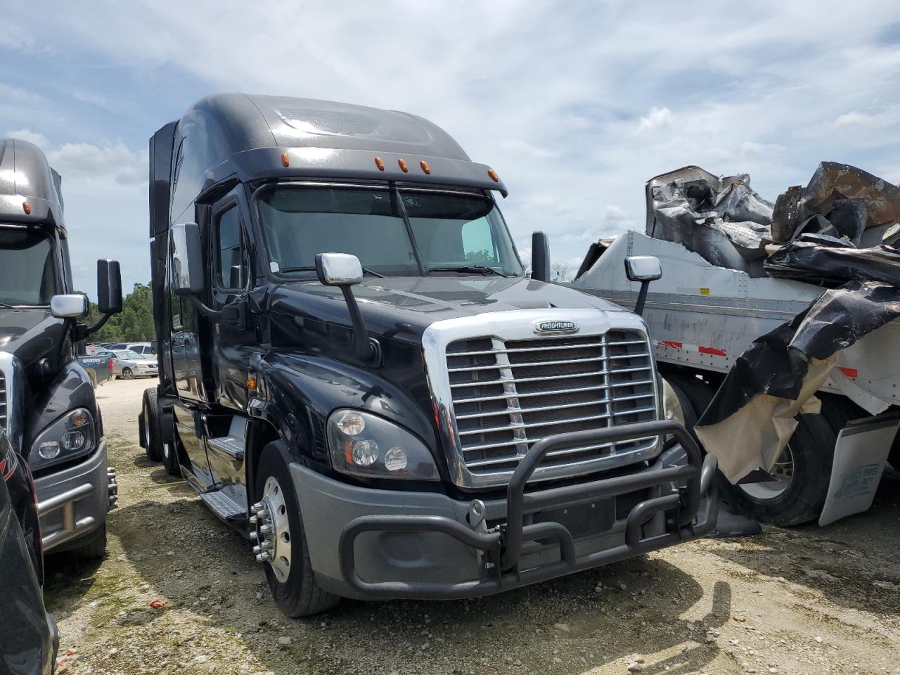 Freightliner Cascadia 1