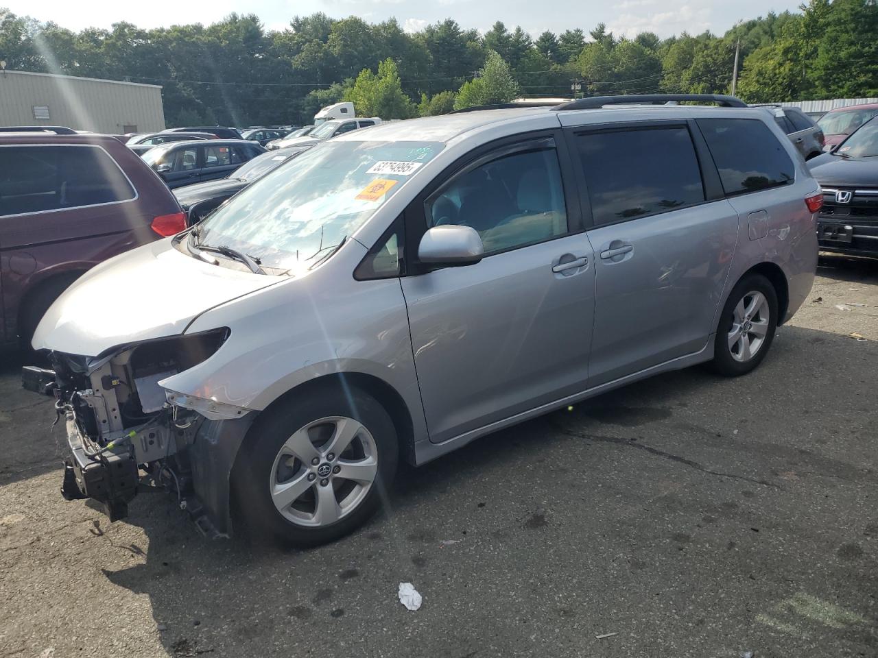 2018 Toyota Sienna le
