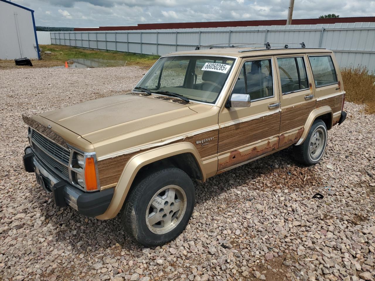 Jeep Wagoneer l