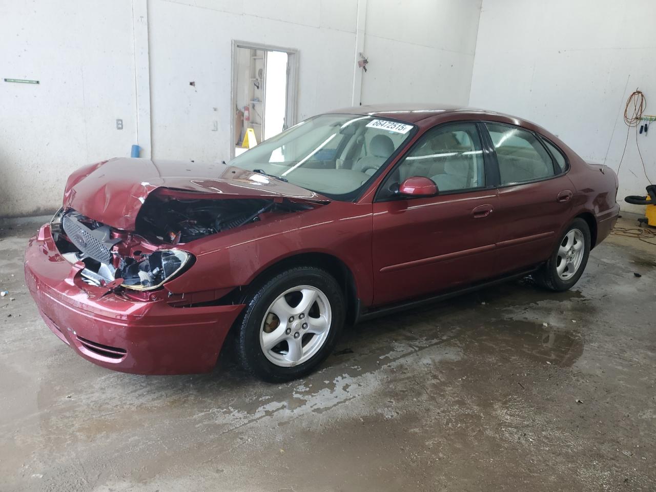 2004 Ford Taurus se
