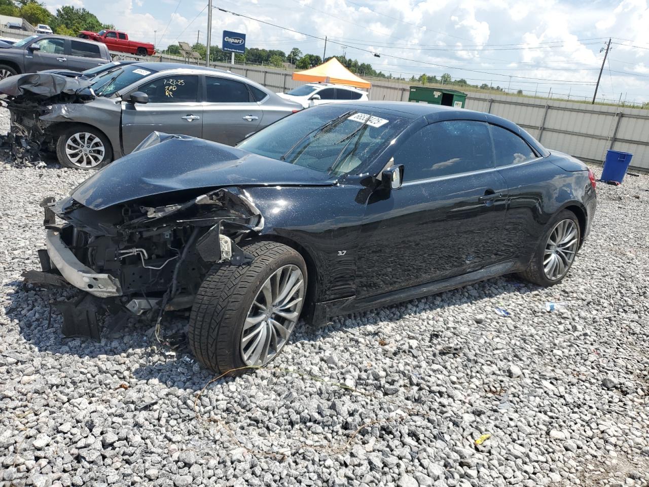 Infiniti Q60 base