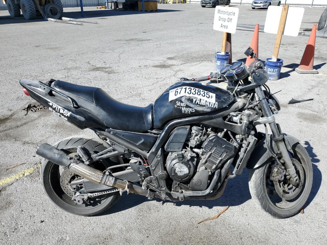 Yamaha Fzs10