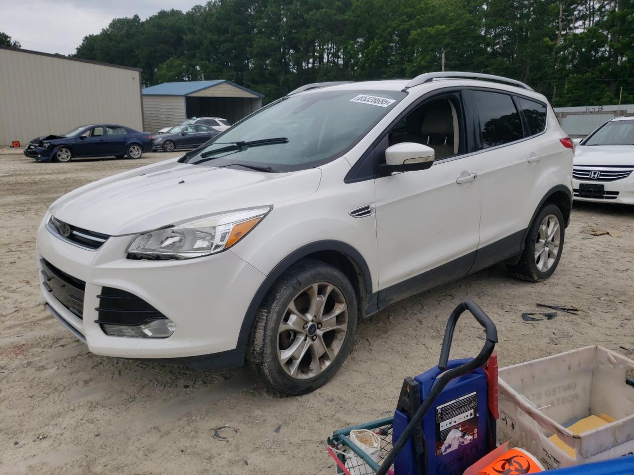 2016 Ford Escape tit