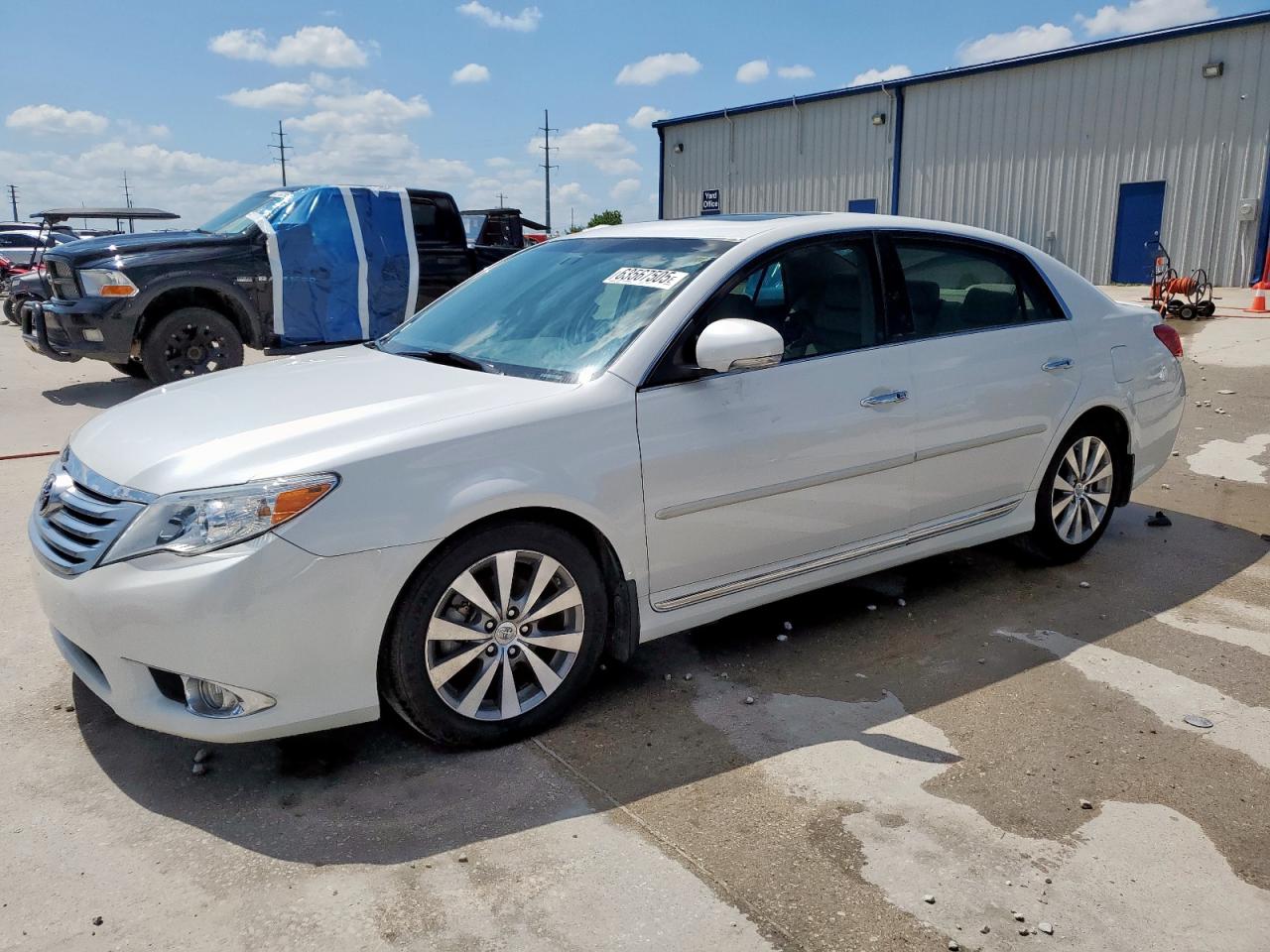 2012 Toyota Avalon bas