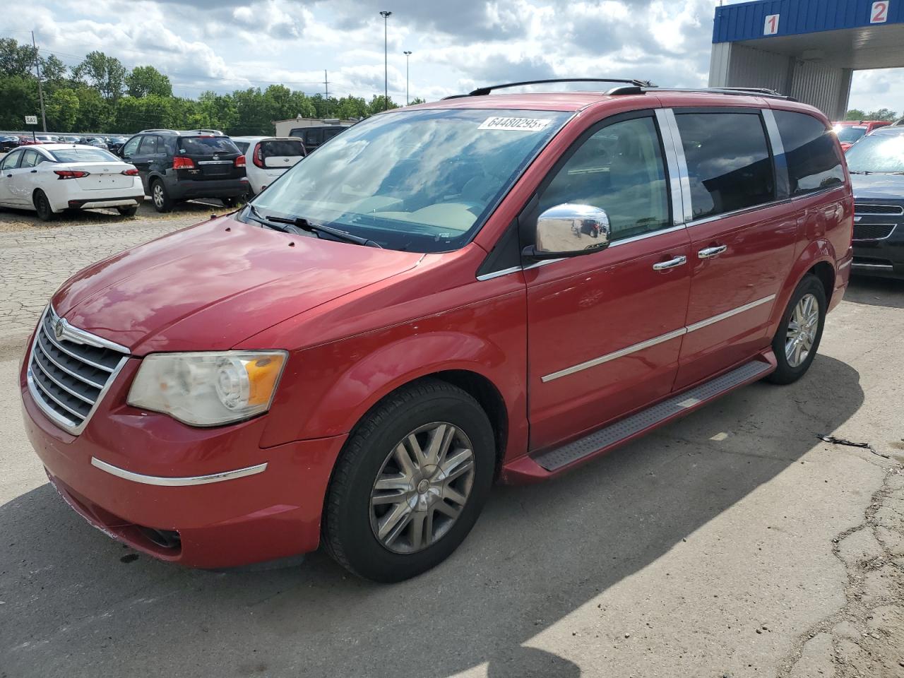 2008 Chrysler Town & cou