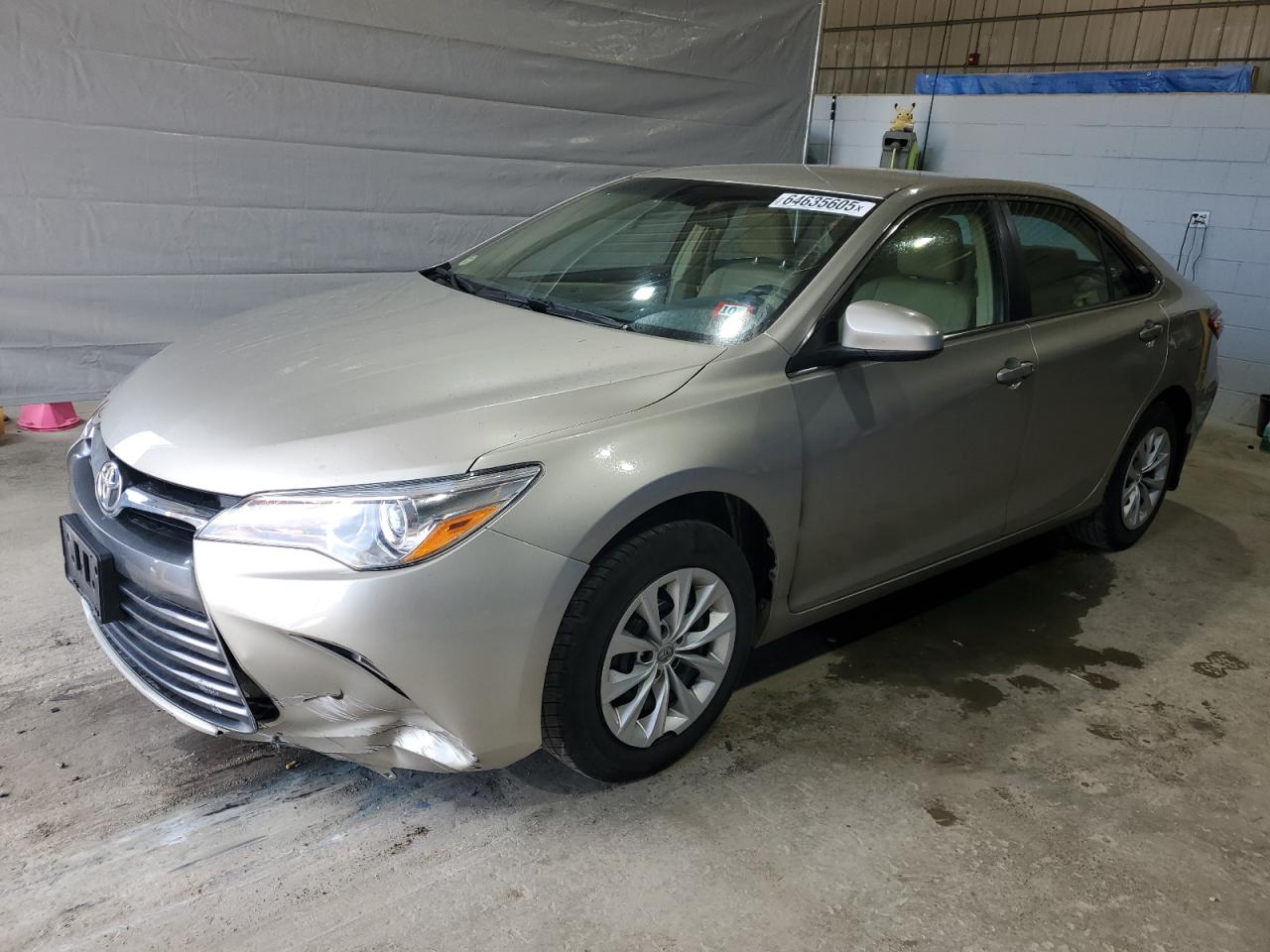 2015 Toyota Camry le