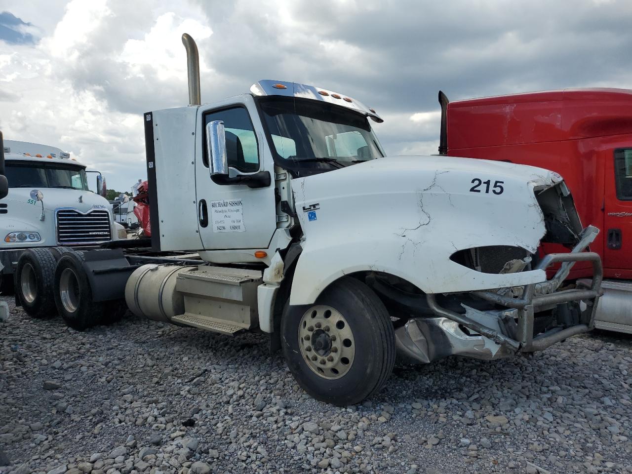 2018 International Lt625