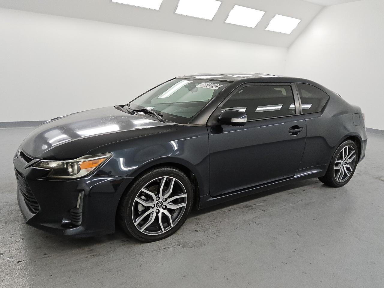 2016 Toyota Scion tc