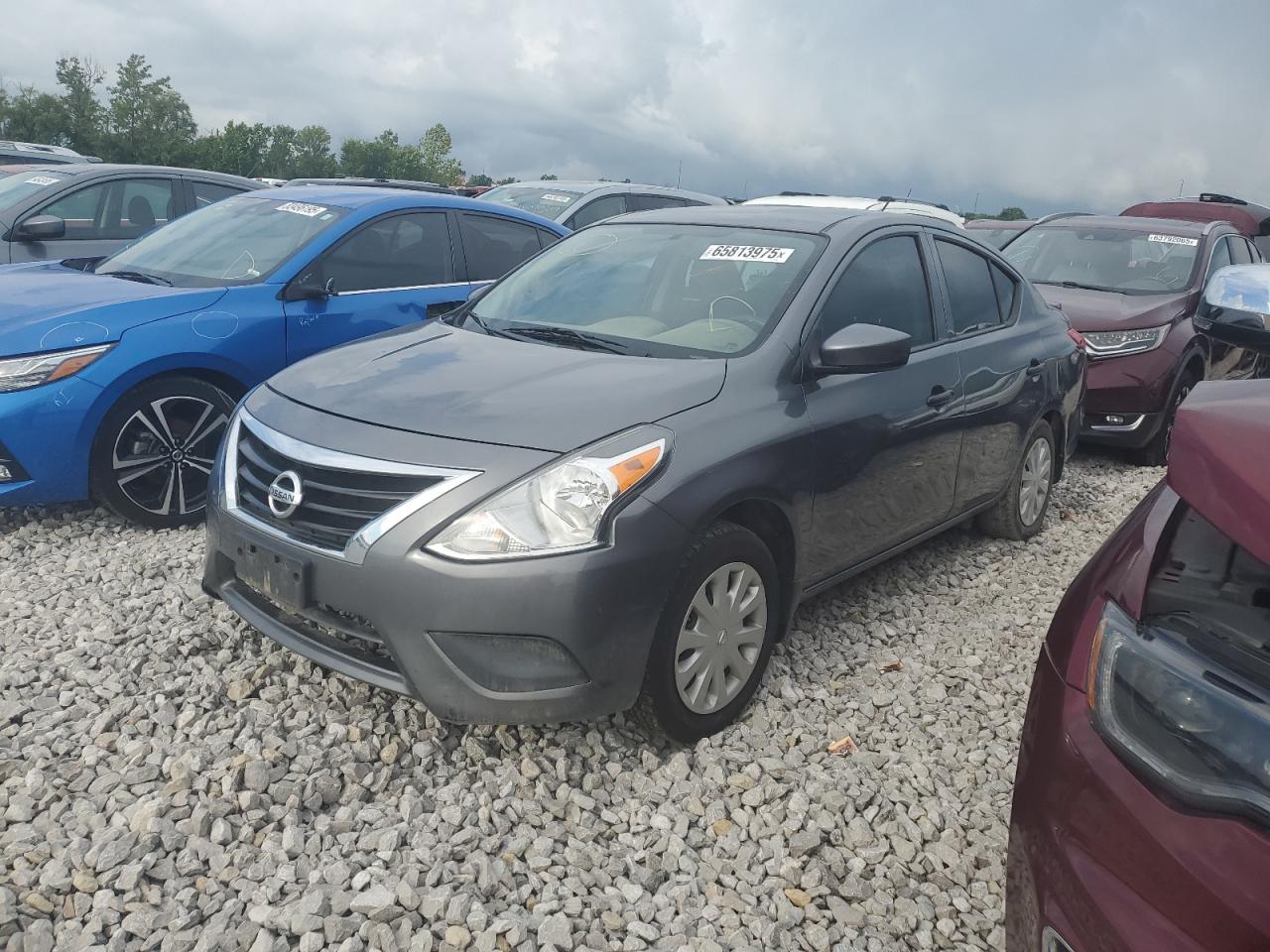 2019 Nissan Versa s