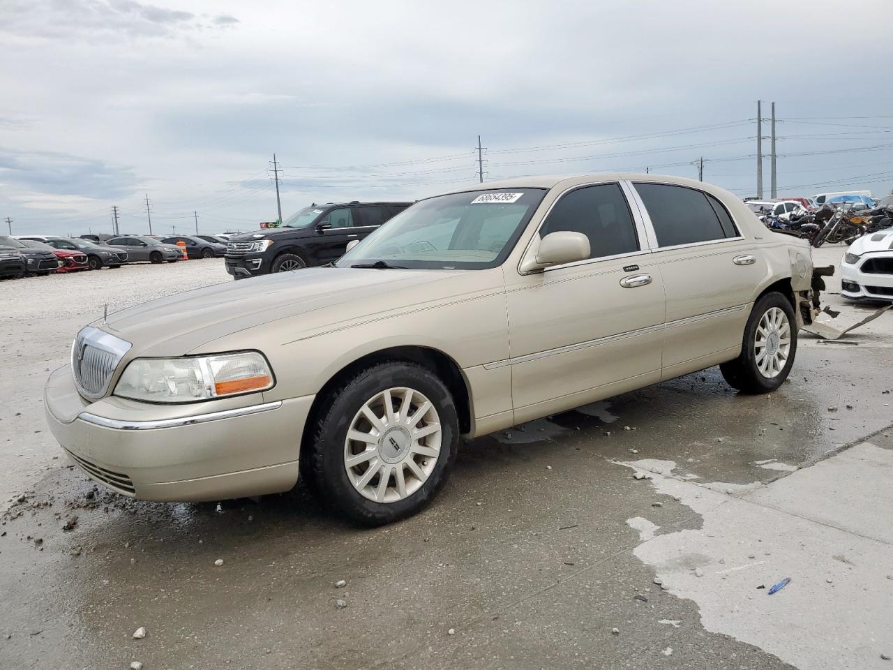 2007 Lincoln Town car s