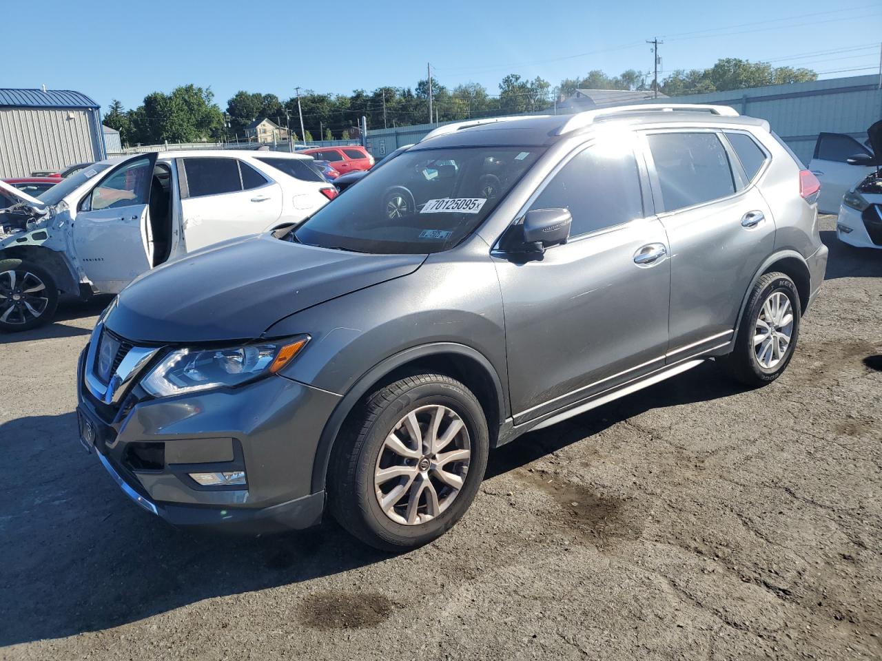 Nissan Rogue s
