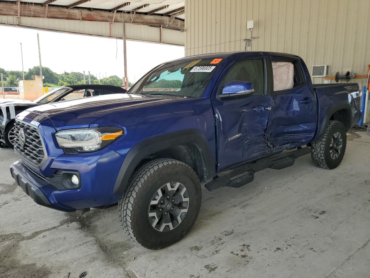 2023 Toyota Tacoma dou