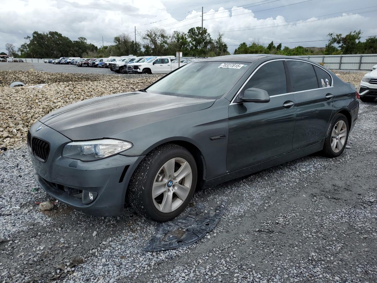 2011 BMW 528 i