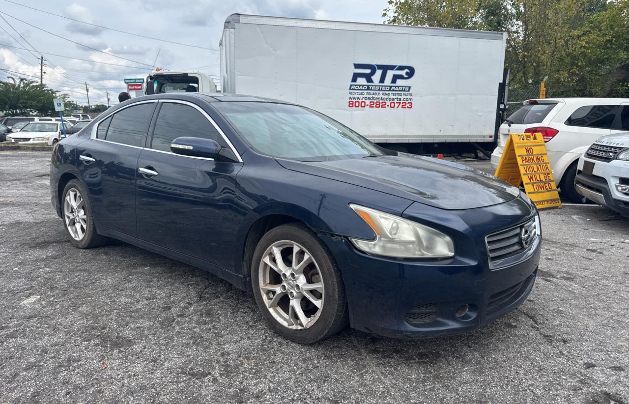 2013 Nissan Maxima s